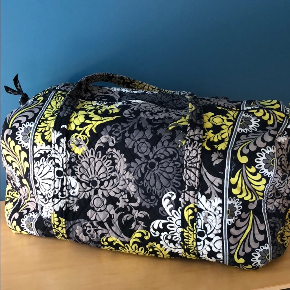 Vera Bradley Large Travel Duffle Bag : Baroque